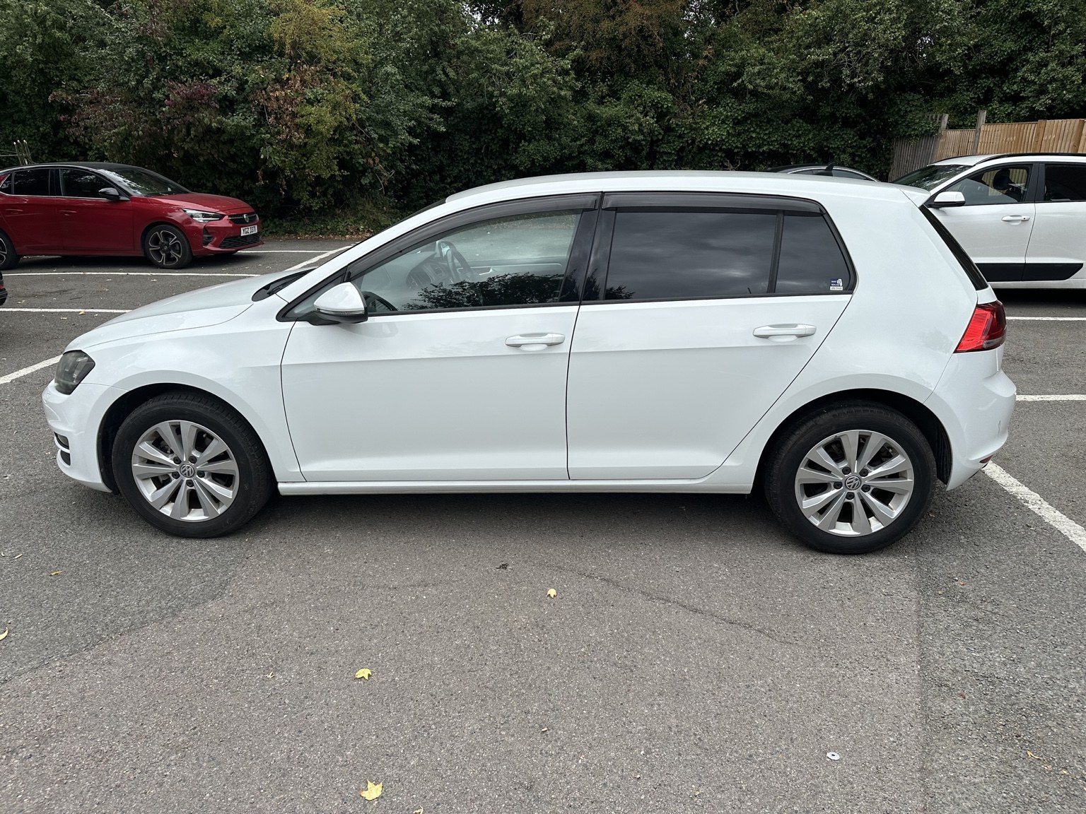 2016 Volkswagen Golf 1.2 TSI BlueMotion — photo 3