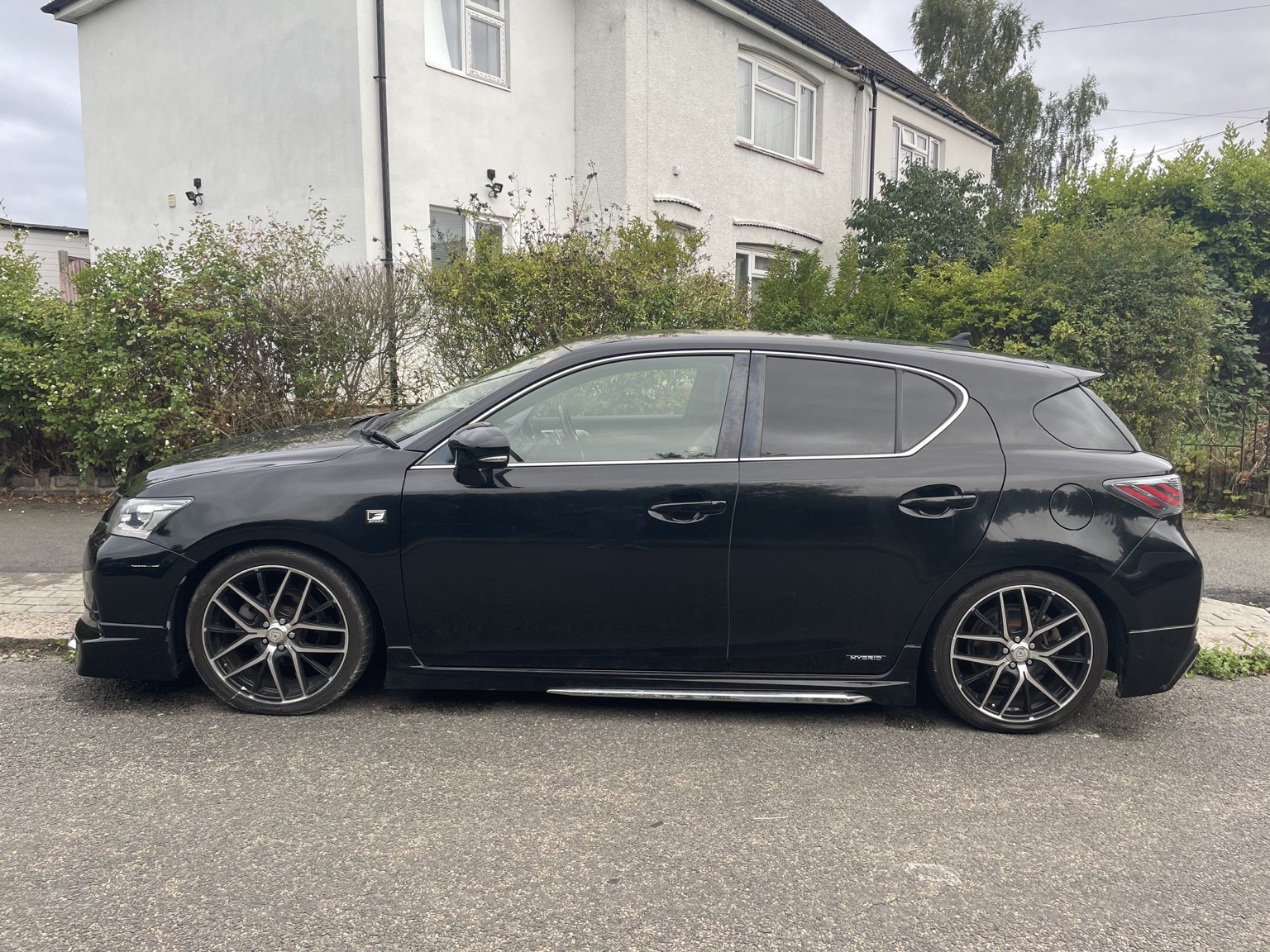 2012 Lexus CT200h F Sport — photo 11