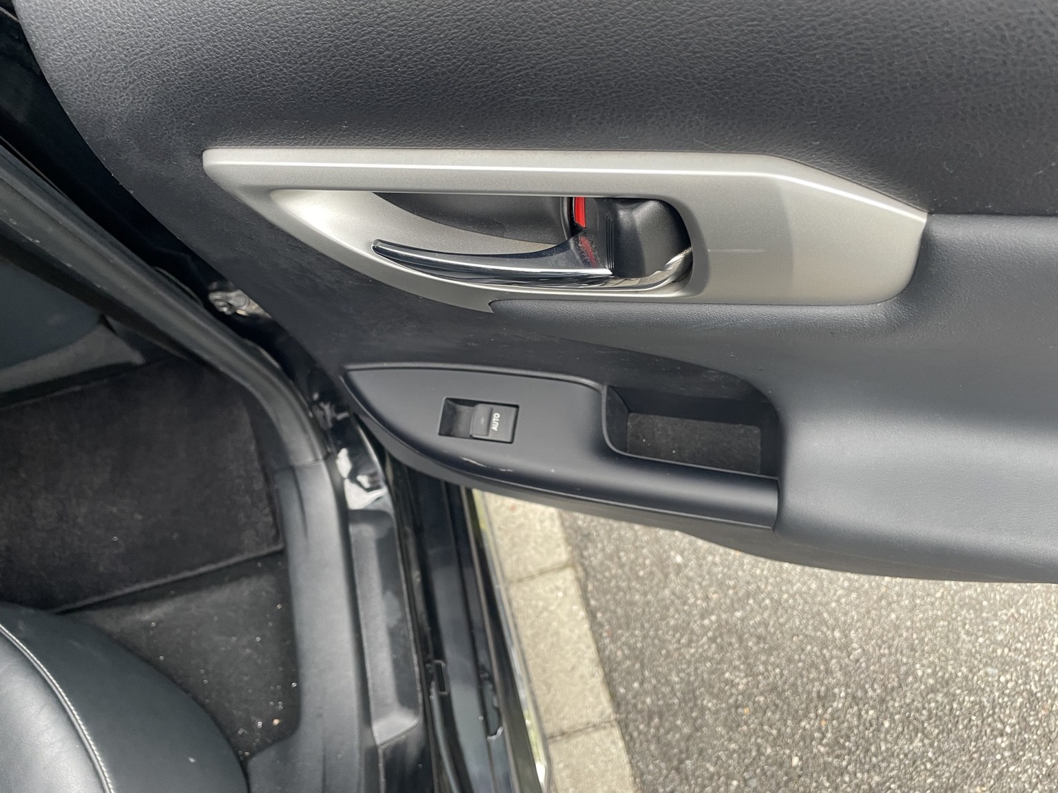 2012 Lexus CT200h F Sport — photo 14