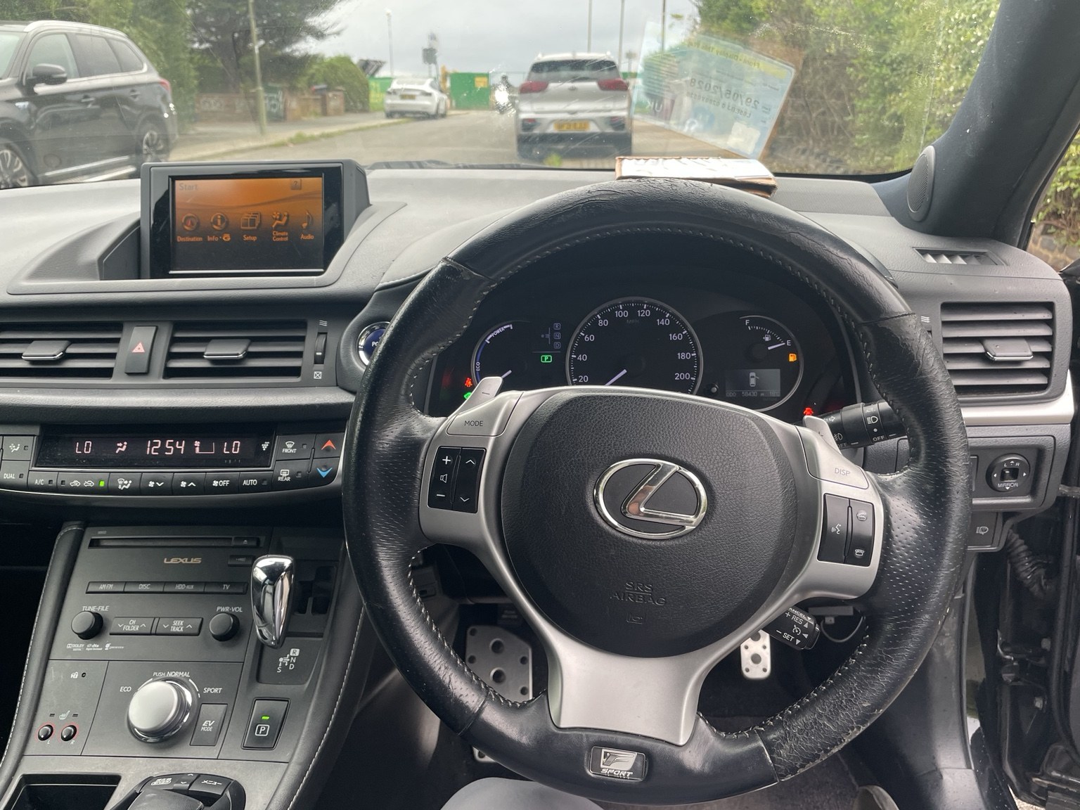 2012 Lexus CT200h F Sport — photo 7