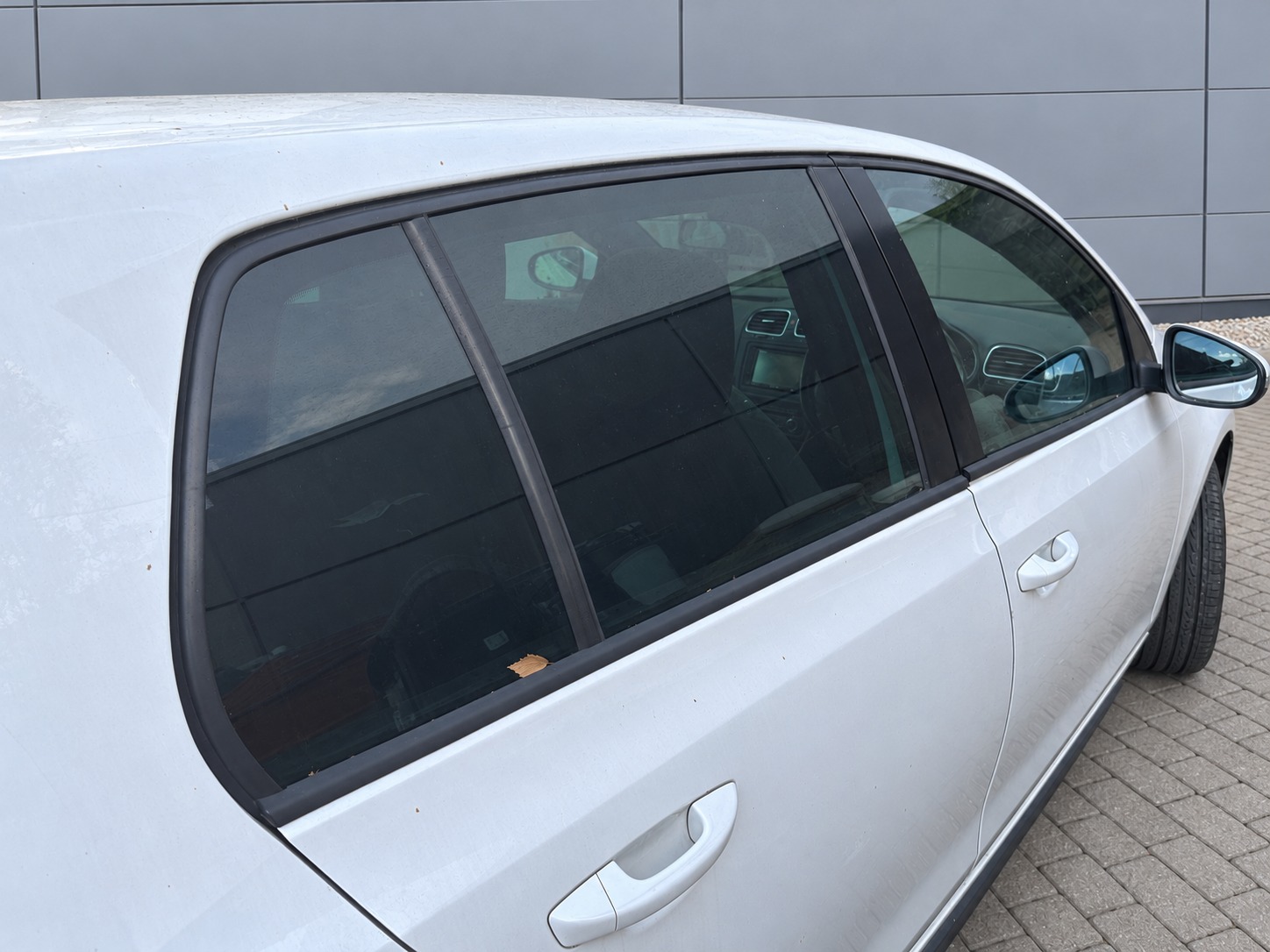 2011 Volkswagen Golf GTI — photo 3