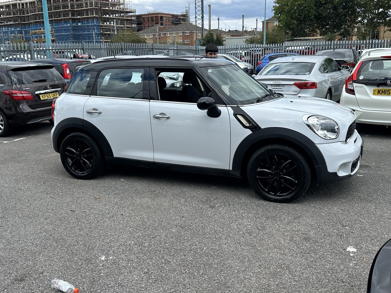 2013 MINI Cooper S Countryman — photo 2
