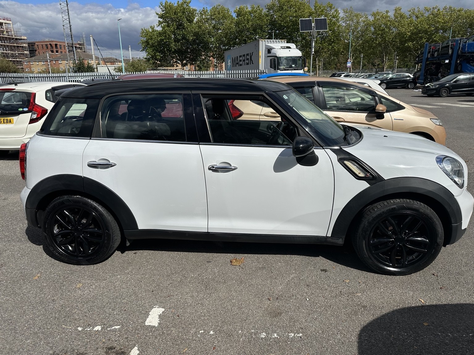 2013 MINI Cooper S Countryman — photo 10